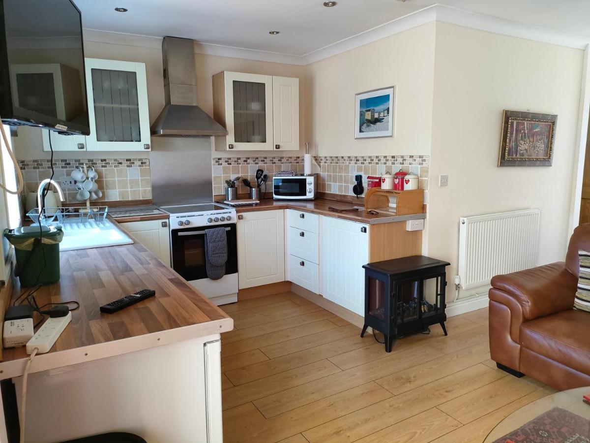 Gower Bungalow Mumbles Εξωτερικό φωτογραφία